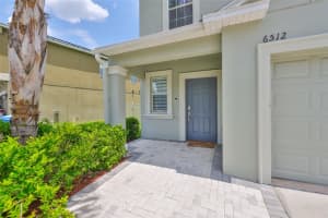 6512 TRENT CREEK DRIVE, SUN CITY CENTER, FL 33573 Sold 08/15/25
