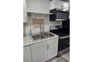 10104 LOETSCHER LANE, LITHIA, FL 33547 - MLS#MFRTB8391920