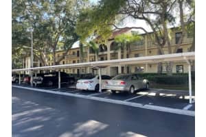 3077 Casa Del Sol Cir #207, CLEARWATER