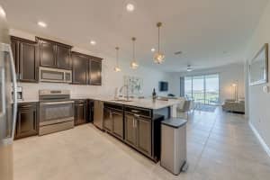 9327 SOMMERSET HILLS DRIVE, DAVENPORT, FL 33896 - MLS#MFRTB8391959