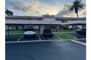 105 LAKEVIEW WAY, OLDSMAR, FL 34677 - MLS#MFRTB8392031