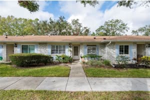 2238 Lark Cir W #d, PALM HARBOR
