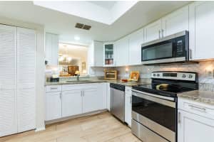 2238 LARK CIRCLE, PALM HARBOR, FL 34684 - MLS#MFRTB8392086