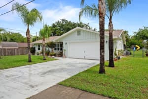 39243 6TH AVENUE, ZEPHYRHILLS, FL 33542 Sold 07/09/25