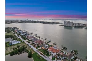 5287 61ST AVENUE, ST PETERSBURG, FL 33715 - MLS#MFRTB8392231