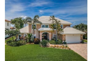 1988 CAROLINA CIRCLE, ST PETERSBURG, FL 33703 Sold 07/31/25