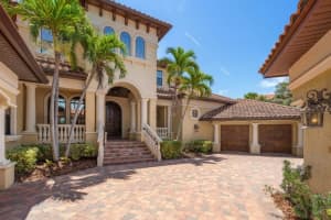 841 PONCE DE LEON DRIVE, ST PETERSBURG, FL 33715 - MLS#MFRTB8392286
