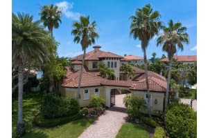 841 PONCE DE LEON DRIVE, ST PETERSBURG, FL 33715 - MLS#MFRTB8392286