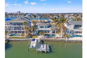 17077 DOLPHIN DRIVE, NORTH REDINGTON BEACH, FL 33708 - MLS#MFRTB8392302