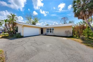 11465 7TH STREET, TREASURE ISLAND, FL 33706 - MLS#MFRTB8392306