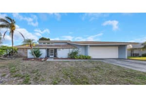 605 CITRUS COURT, LARGO, FL 33770 Sold 07/24/25