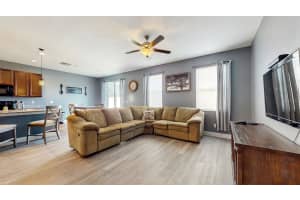 8111 BRICKLETON WOODS AVENUE, GIBSONTON, FL 33534 - MLS#MFRTB8392322