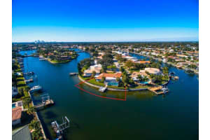 2096 Massachusetts Ave Ne, ST PETERSBURG