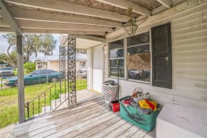 303 CLAYTON ROAD, AUBURNDALE, FL 33823 Sold 09/02/25