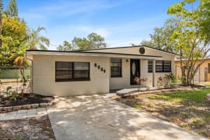 8009 Somerset Ln, TAMPA