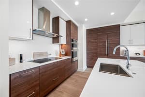 301 1ST STREET, ST PETERSBURG, FL 33701 Sold 08/29/25