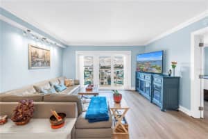 4900 BRITTANY DRIVE, ST PETERSBURG, FL 33715 - MLS#MFRTB8392563