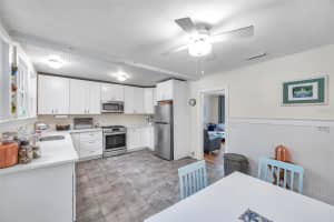 320 BROADWAY, DUNEDIN, FL 34698 Sold 08/19/25