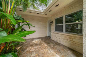 117 CONNIE AVENUE, TAMPA, FL 33613 - MLS#MFRTB8392599