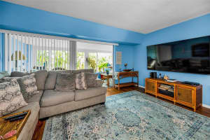 9945 47TH AVENUE, ST PETERSBURG, FL 33708 - MLS#MFRTB8392701