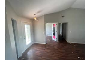 3541 65TH AVENUE CIRCLE, SARASOTA, FL 34243 Sold 09/22/25