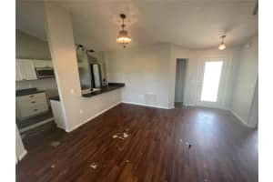 3541 65TH AVENUE CIRCLE, SARASOTA, FL 34243 Sold 09/22/25