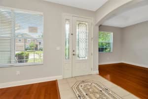 502 ARCH RIDGE LOOP, SEFFNER, FL 33584 Sold 09/05/25