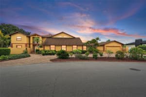 1721 Allens Creek Dr, CLEARWATER