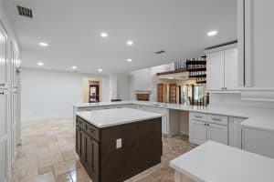 1721 ALLENS CREEK DRIVE, CLEARWATER, FL 33764 - MLS#MFRTB8392817