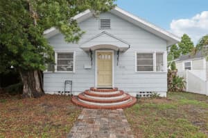 1525 38th Ave N, ST PETERSBURG