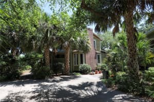 272 ORANGE STREET, PALM HARBOR, FL 34683 - MLS#MFRTB8392905