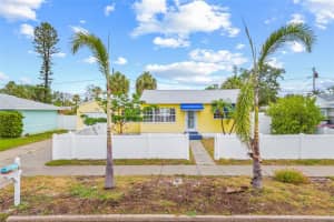 260 42nd Ave, ST PETE BEACH