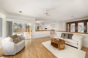 115 LAKE SHORE DRIVE, PALM HARBOR, FL 34684 - MLS#MFRTB8392942