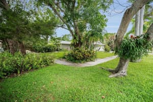 1151 LANCER LANE, TARPON SPRINGS, FL 34689 Sold 08/28/25