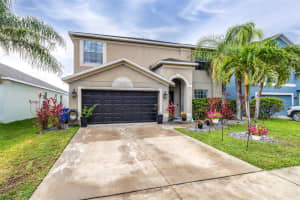 533 VISTA RIDGE DRIVE, RUSKIN, FL 33570 - MLS#MFRTB8392970