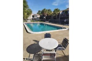 6306 NEWTOWN CIRCLE, TAMPA, FL 33615 - MLS#MFRTB8392971
