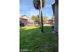 6306 NEWTOWN CIRCLE, TAMPA, FL 33615 - MLS#MFRTB8392971