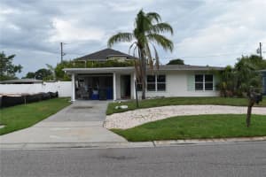 2470 DEL RIO WAY, DUNEDIN, FL 34698 Sold 07/23/25