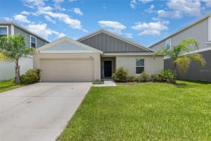 1368 Axel Cir, WINTER HAVEN