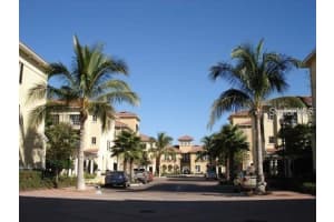 125 GRAND BEACH PLACE, TAMPA, FL 33609 - MLS#MFRTB8393102