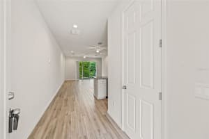 1950 LAKE RIDGE BOULEVARD, CLEARWATER, FL 33763 - MLS#MFRTB8393115