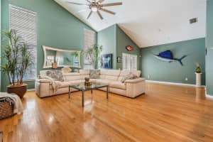 9806 BENNINGTON DRIVE, TAMPA, FL 33626 - MLS#MFRTB8393121