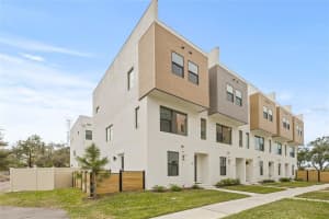 321 15th St N, ST PETERSBURG