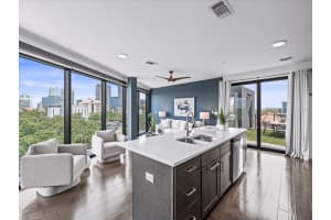 132 MIRROR LAKE DRIVE, ST PETERSBURG, FL 33701 - MLS#MFRTB8393369
