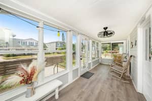 504 CLEVELAND AVENUE, LARGO, FL 33770 Sold 08/12/25