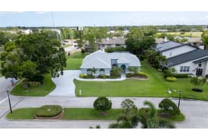 8679 BURNING TREE CIRCLE, SEMINOLE, FL 33777 - MLS#MFRTB8393568