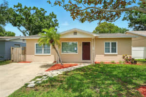 6941 58TH WAY, PINELLAS PARK, FL 33781 Sold 08/07/25