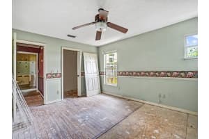 14808 LAKE MAGDALENE CIRCLE, TAMPA, FL 33613 - MLS#MFRTB8393627