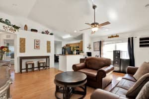 10401 LAKESIDE VISTA DRIVE, RIVERVIEW, FL 33569 - MLS#MFRTB8393696