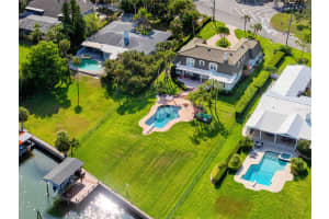 224 HARBOR VIEW LANE, LARGO, FL 33770 - MLS#MFRTB8393776